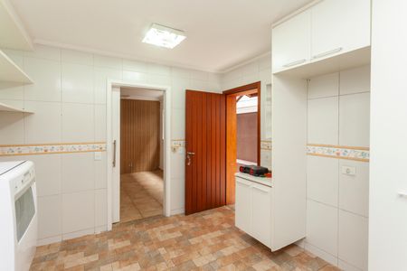 Casa para alugar com 200m², 3 quartos e 2 vagasCozinha