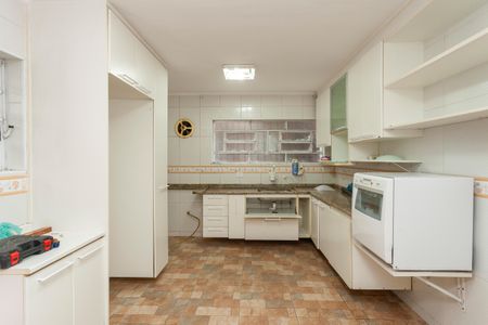 Casa para alugar com 200m², 3 quartos e 2 vagasCozinha