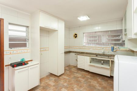 Casa para alugar com 200m², 3 quartos e 2 vagasCozinha