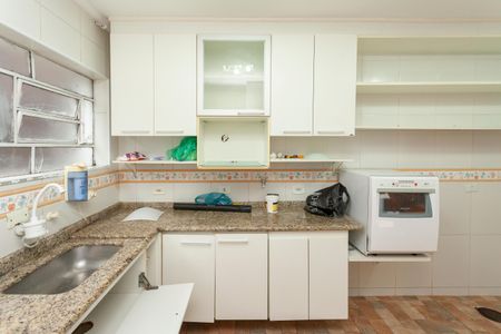 Casa para alugar com 200m², 3 quartos e 2 vagasCozinha