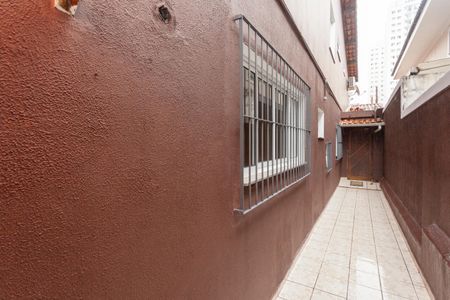 Casa para alugar com 200m², 3 quartos e 2 vagasCorredor Area Externa