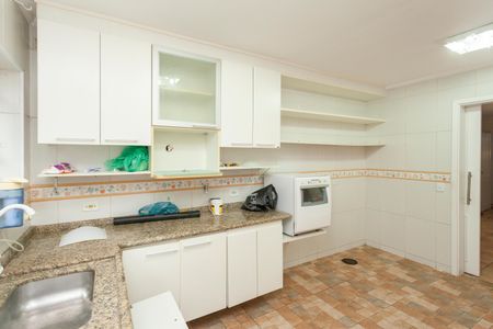 Casa para alugar com 200m², 3 quartos e 2 vagasCozinha