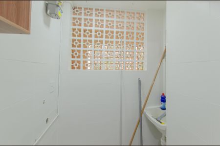 Apartamento para alugar com 46m², 2 quartos e 1 vaga Apartamento para alugar com 46m², 2 quartos e 1 vagaCozinha e Área de Serviço