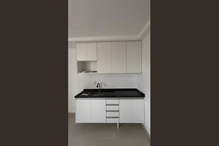 Studio à venda com 23m², 1 quarto e sem vaga Studio à venda com 23m², 1 quarto e sem vagaQuarto / Cozinha