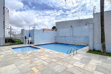 Apartamento à venda com 60m², 2 quartos e 1 vagaÁrea comum - Piscina