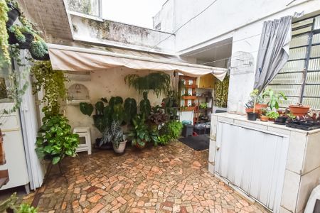 Casa à venda com 127m², 3 quartos e 1 vaga Casa à venda com 127m², 3 quartos e 1 vagaQuintal