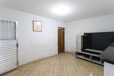 Casa para alugar com 70m², 1 quarto e sem vaga