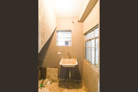 Casa para alugar com 70m², 1 quarto e sem vaga