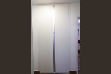 Apartamento à venda com 70m², 3 quartos e 2 vagas Apartamento à venda com 70m², 3 quartos e 2 vagasCorredor