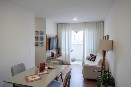 Sala de apartamento à venda com 3 quartos, 70m² em Ouro Preto, Belo Horizonte