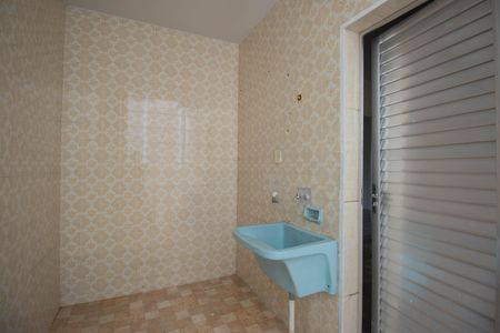 Casa para alugar com 85m², 2 quartos e 1 vaga Casa para alugar com 85m², 2 quartos e 1 vagaÁrea de Serviço