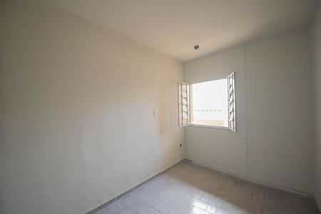 Casa para alugar com 85m², 2 quartos e 1 vaga Casa para alugar com 85m², 2 quartos e 1 vagaQuarto 1