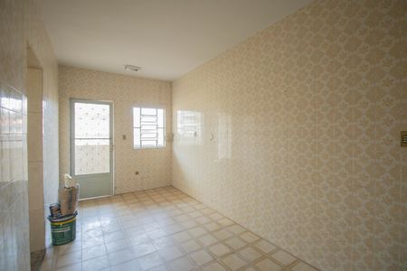 Sala de casa para alugar com 2 quartos, 85m² em Santa Catarina, São Gonçalo