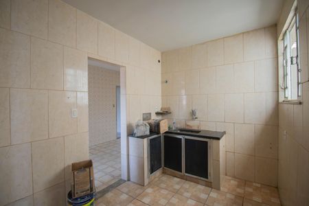 Casa para alugar com 85m², 2 quartos e 1 vaga Casa para alugar com 85m², 2 quartos e 1 vagaCozinha
