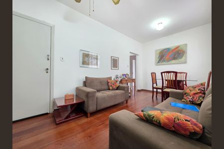 Sala  de apartamento à venda com 3 quartos, 80m² em Sagrada Família, Belo Horizonte