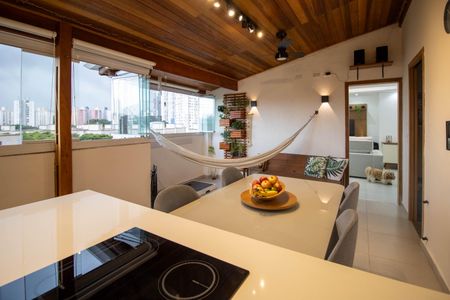 Apartamento à venda com 94m², 2 quartos e 1 vagaCozinha 