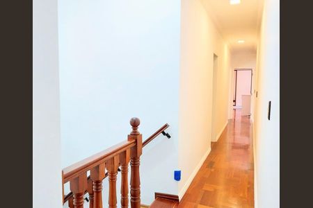 Casa à venda com 4 quartos, 193m² em Jardim Las Vegas, São Bernardo do Campo