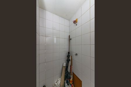 Apartamento à venda com 102m², 3 quartos e 2 vagas Apartamento à venda com 102m², 3 quartos e 2 vagasQuarto de Serviço