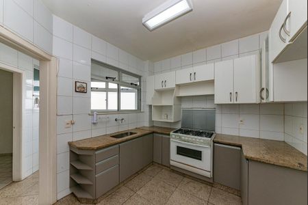 Apartamento à venda com 102m², 3 quartos e 2 vagas Apartamento à venda com 102m², 3 quartos e 2 vagasCozinha