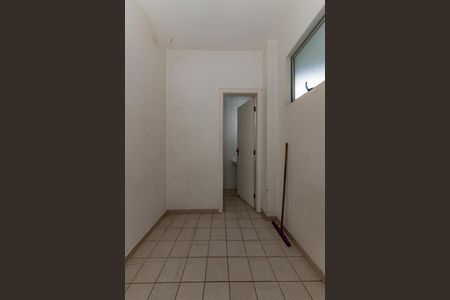 Apartamento à venda com 102m², 3 quartos e 2 vagas Apartamento à venda com 102m², 3 quartos e 2 vagasQuarto de Serviço