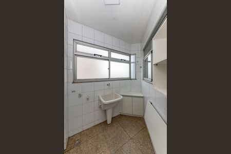Apartamento à venda com 102m², 3 quartos e 2 vagas Apartamento à venda com 102m², 3 quartos e 2 vagasÁrea de Serviço