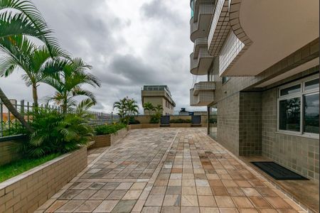 Apartamento à venda com 102m², 3 quartos e 2 vagas Apartamento à venda com 102m², 3 quartos e 2 vagasÁrea comum