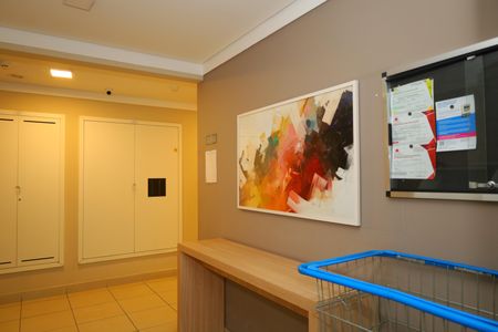 Apartamento para alugar com 33m², 2 quartos e sem vagaÁrea comum - Saguão do prédio