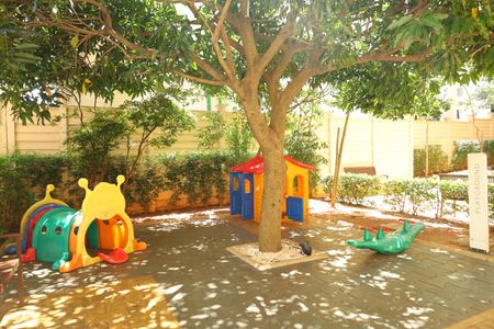 Apartamento para alugar com 33m², 2 quartos e sem vagaÁrea comum - Playground