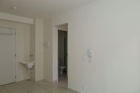 Sala de apartamento para alugar com 2 quartos, 33m² em Itaquera, São Paulo