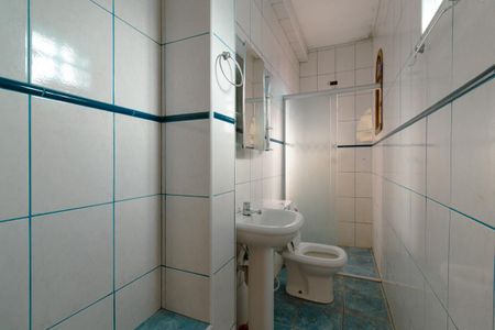 Casa para alugar com 158m², 5 quartos e 1 vaga Casa para alugar com 158m², 5 quartos e 1 vagaBanheiro da Suíte