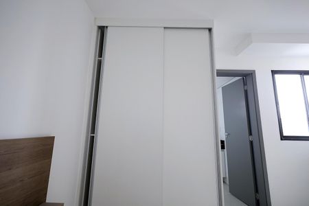 Apartamento à venda com 23m², 1 quarto e sem vaga Apartamento à venda com 23m², 1 quarto e sem vagaSala, Cozinha, Quarto