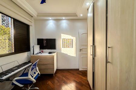 Apartamento à venda com 123m², 4 quartos e 2 vagasQuarto 1