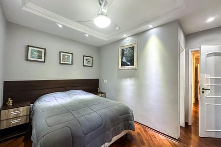 Apartamento à venda com 123m², 4 quartos e 2 vagasSuíte