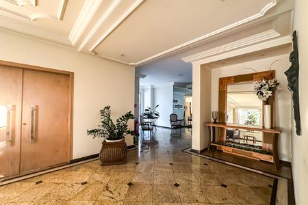 Apartamento à venda com 123m², 4 quartos e 2 vagasHall de entrada