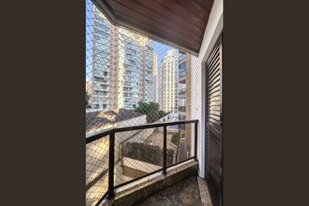 Apartamento à venda com 123m², 4 quartos e 2 vagasVaranda da Suíte