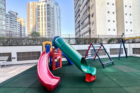 Apartamento à venda com 123m², 4 quartos e 2 vagasPlayground