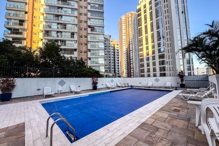 Apartamento à venda com 123m², 4 quartos e 2 vagasPiscina