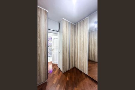 Apartamento à venda com 123m², 4 quartos e 2 vagasCloset da suíte