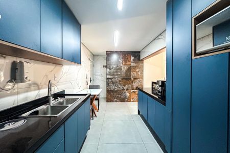 Apartamento à venda com 123m², 4 quartos e 2 vagasCozinha