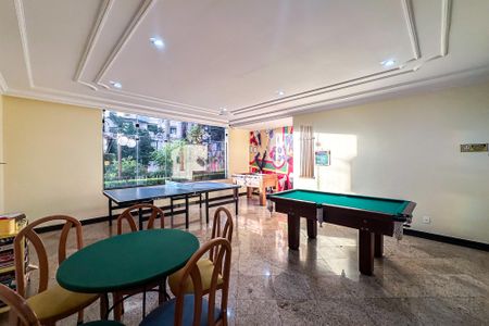 Apartamento à venda com 123m², 4 quartos e 2 vagasSalão de jogos