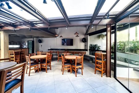 Apartamento à venda com 123m², 4 quartos e 2 vagasSalão de Festas