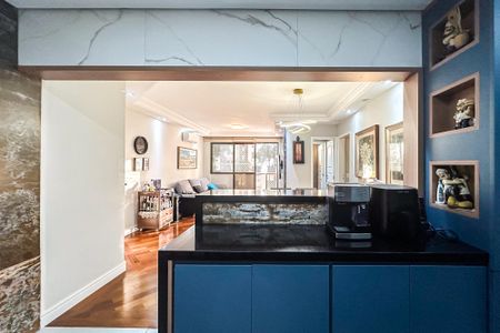 Apartamento à venda com 123m², 4 quartos e 2 vagasCozinha