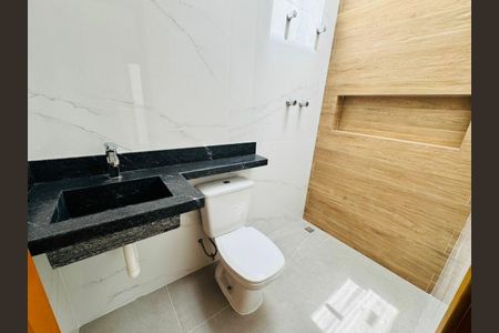 Casa à venda com 3 quartos, 135m² em Campo Grande, São Paulo