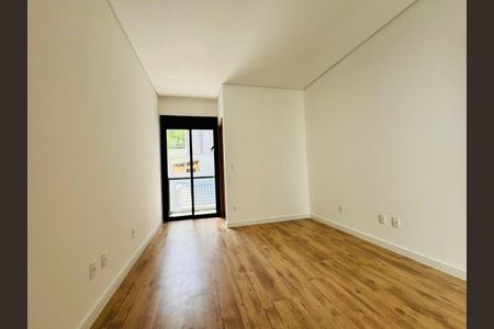 Casa à venda com 3 quartos, 135m² em Campo Grande, São Paulo