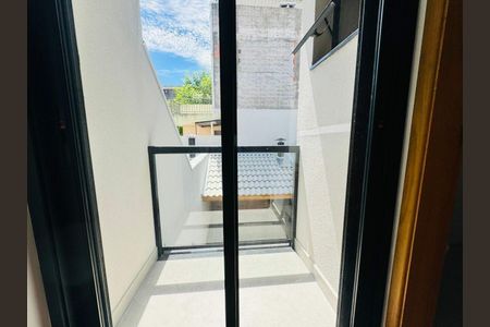 Casa à venda com 135m², 3 quartos e 2 vagas