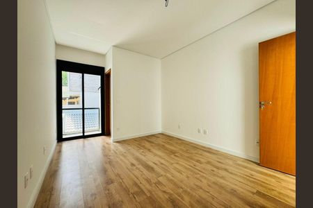 Casa à venda com 3 quartos, 135m² em Campo Grande, São Paulo