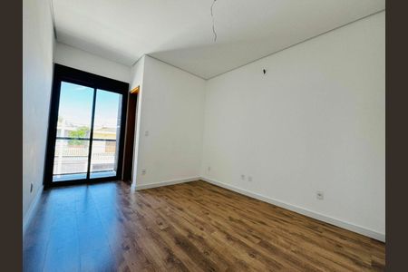 Casa à venda com 3 quartos, 135m² em Campo Grande, São Paulo