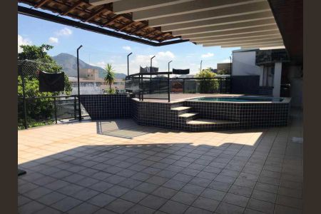 Apartamento à venda com 365m², 4 quartos e 2 vagas