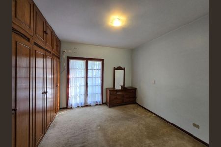 Casa à venda com 4 quartos, 170m² em Butantã, São Paulo