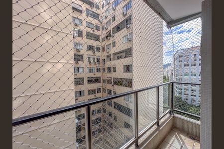 Apartamento para alugar com 76m², 1 quarto e 1 vaga